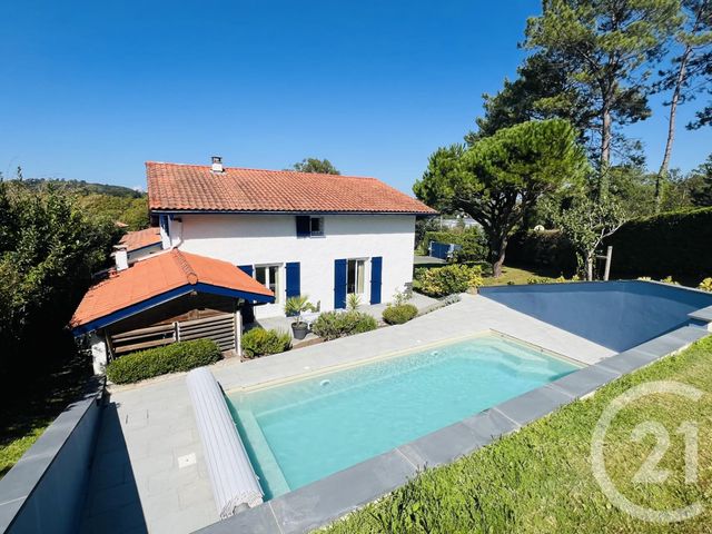 maison à louer - 7 pièces - 184.24 m2 - BIDART - 64 - AQUITAINE - Century 21 Indarra