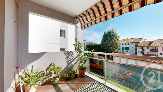 Appartement T3 à vendre - 3 pièces - 71.51 m2 - ANGLET - 64 - AQUITAINE - Century 21 Indarra